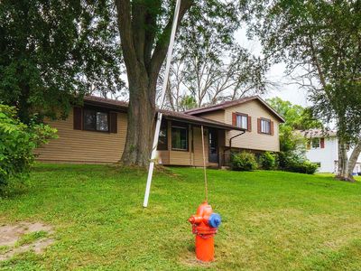 215 W 2nd St, Cambria, WI, 53923