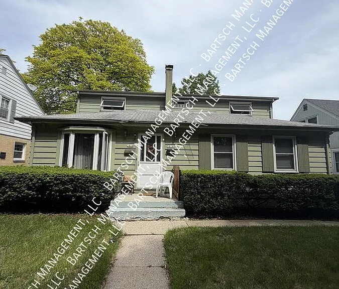2814 N 90th St — Photo 1