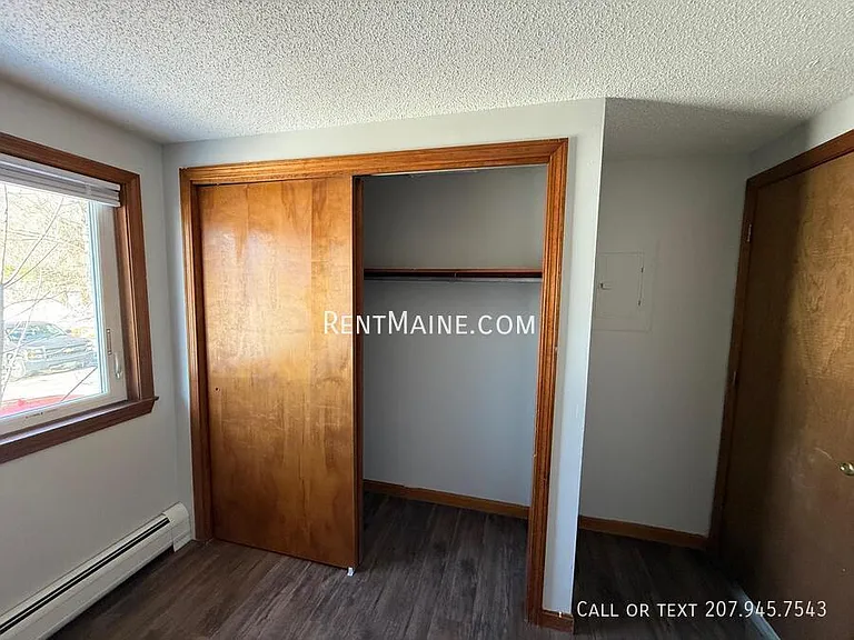 381 Pine St #4 — Photo 12