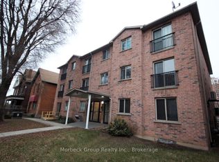 28 Victoria Ave N UNIT 208, Hamilton, ON L8L 5E1
