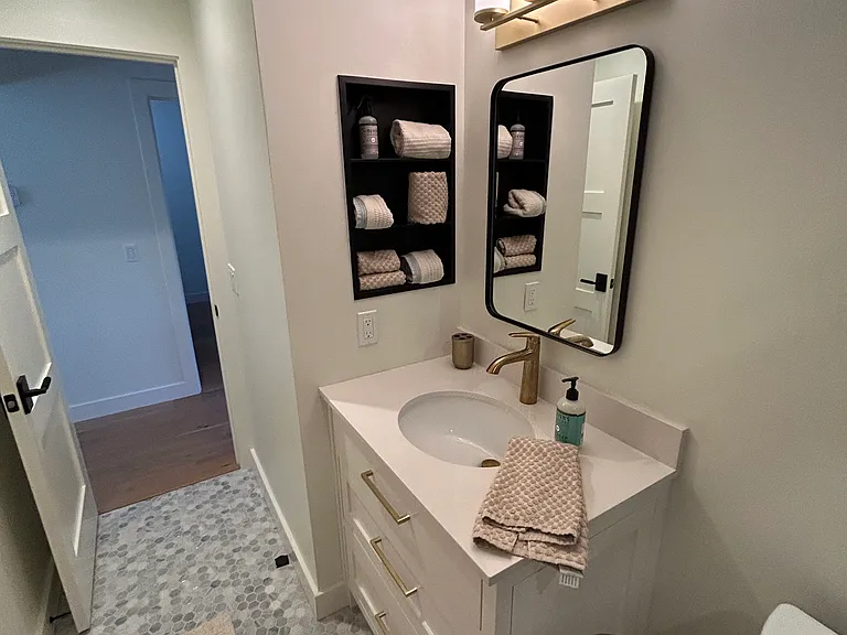 1082 Mariposa Ln — Photo 19