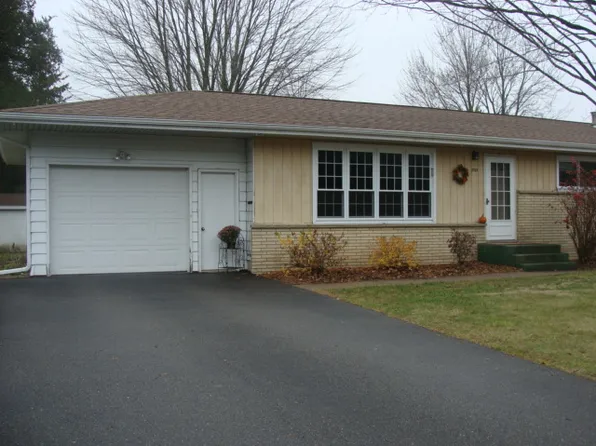 1703 Daley Ave, Weston, WI 54476