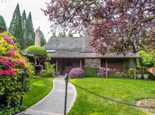 8600 SW Garden Home Rd, Portland, OR 97223