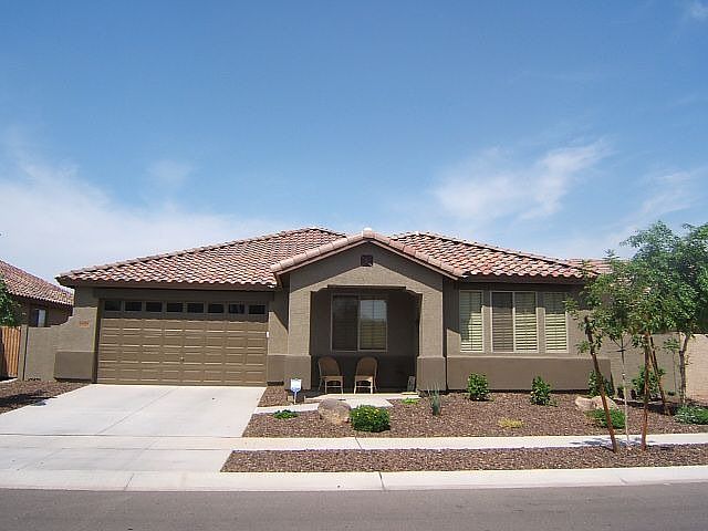 Lovely home in a gated communty!