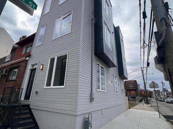 1500 S 30th St, Philadelphia, PA 19146