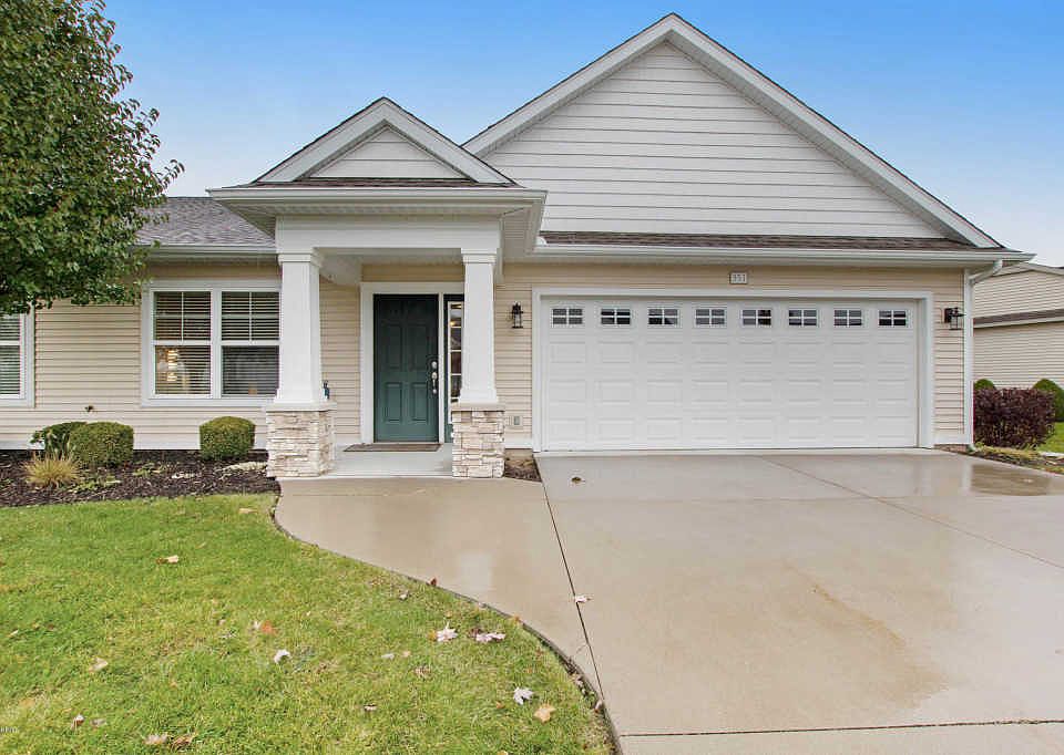1st image of 351 Turnberry Way