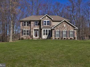 6 Darian Ct, Downingtown, PA 19335
