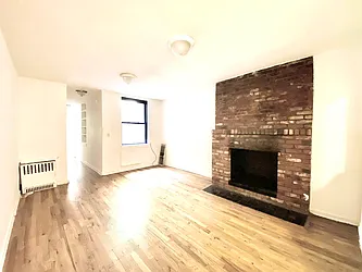 Rented by Best Apartments North Inc