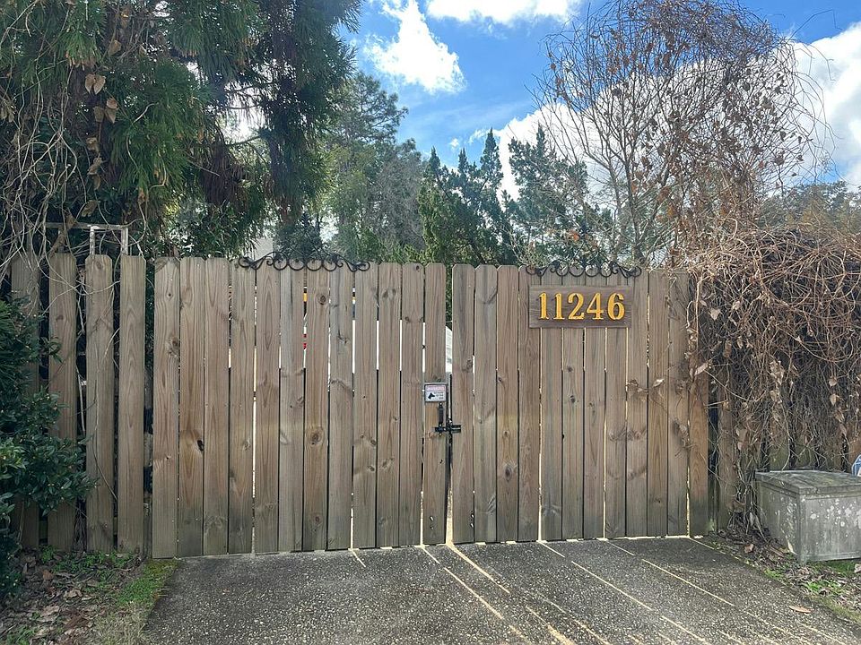 1st image of 11246 Robin Rd
