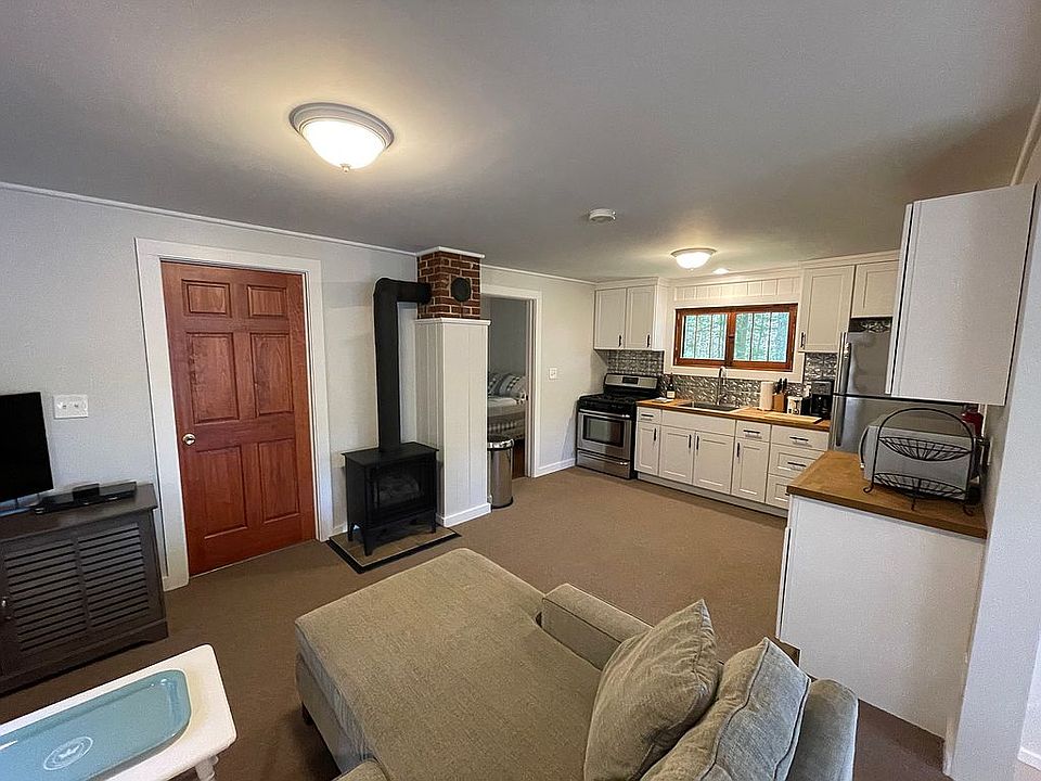 1st image of 1192 Pinehurst Ct