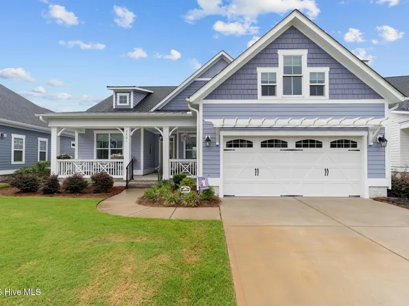 3401 Island Lakes Drive, Southport, NC 28461