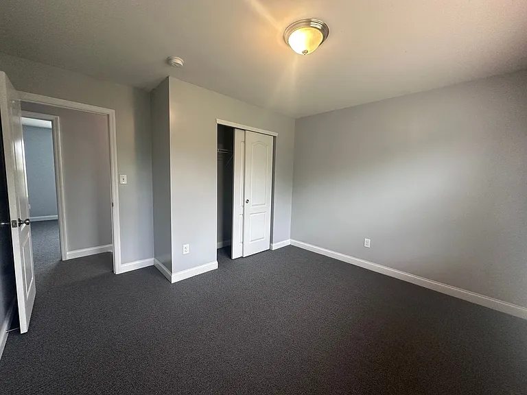 5519 Bannon Crossings Dr — Photo 13