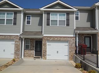 70 Moon Rock Ct, Johnson City, TN 37615