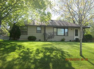 11327 Swallow St NW, Coon Rapids, MN 55433