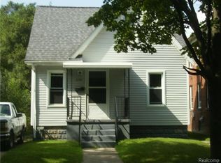 234 Fielding St, Ferndale, MI 48220