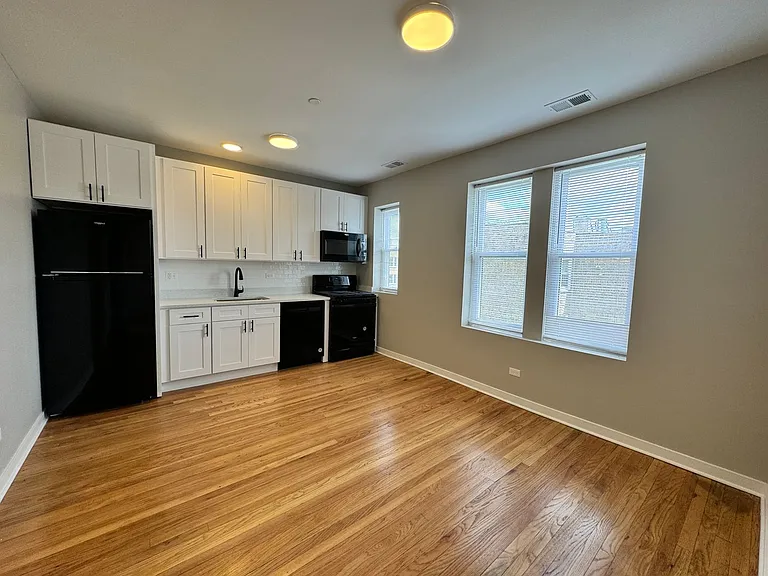 Leland Albany Commons — Photo 69