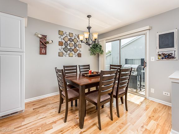 4th image of 7929 Knottingham Cir APT D