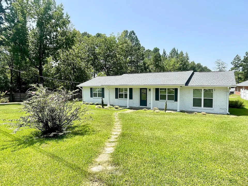 539 Luckney Rd
