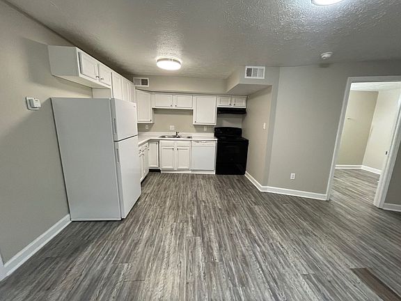 2nd image of 1029 Cross Keys Rd APT 5