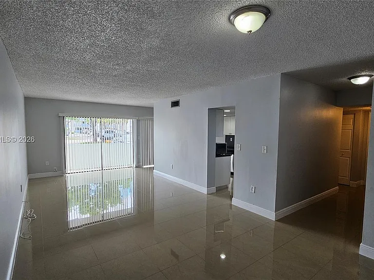 5800 SW 127th Ave #2103 — Photo 8