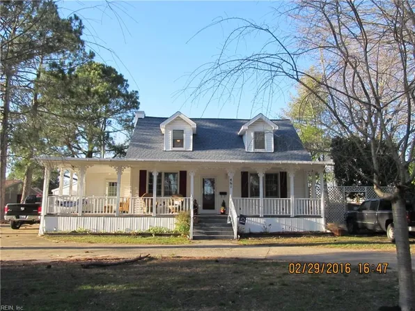 461 Fox Hill Rd, Hampton, VA 23669