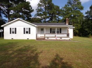 135 Hills Ln, Havelock, NC 28532