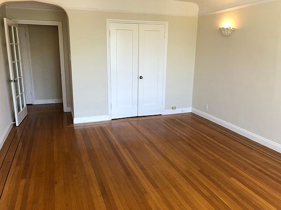 Living Room No.2