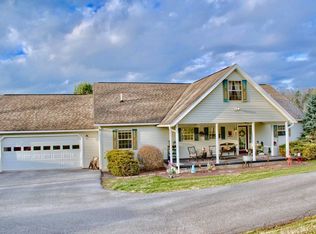 30 Kinley Dr, Cogan Station, PA 17728