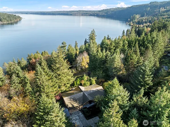 693 Hwy 20, Port Townsend, WA 98368