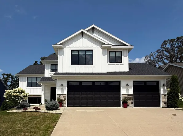 1657 Century Ridge Ln NE, Rochester, MN 55906