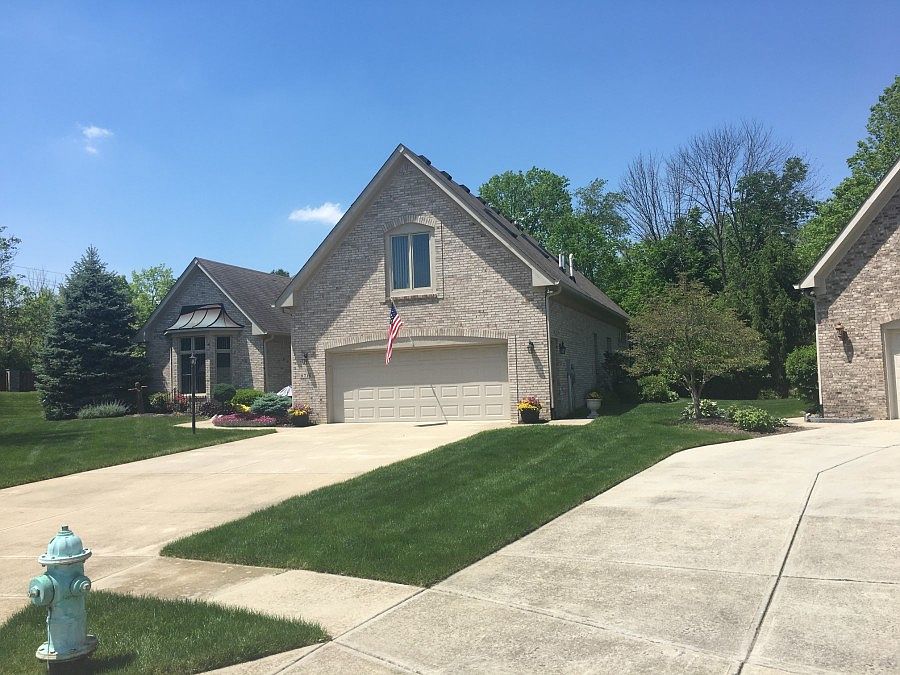 2nd image of 8716 Vintner Ct