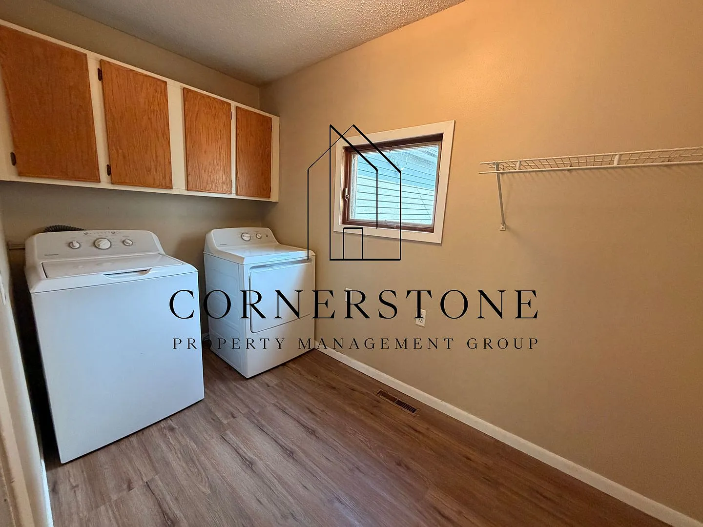 4 bedroom with updates! $1,350 — Photo 2