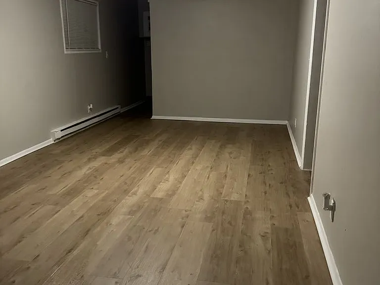 6028 Laurel Hall Dr — Photo 12