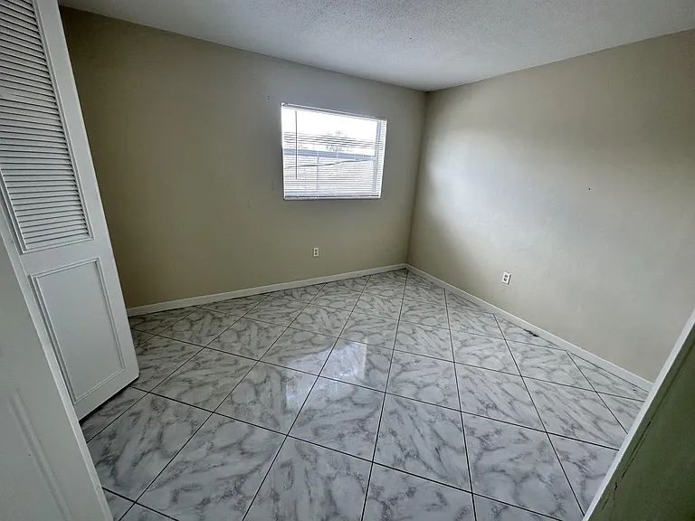 50 Needle Blvd #28 — Photo 6