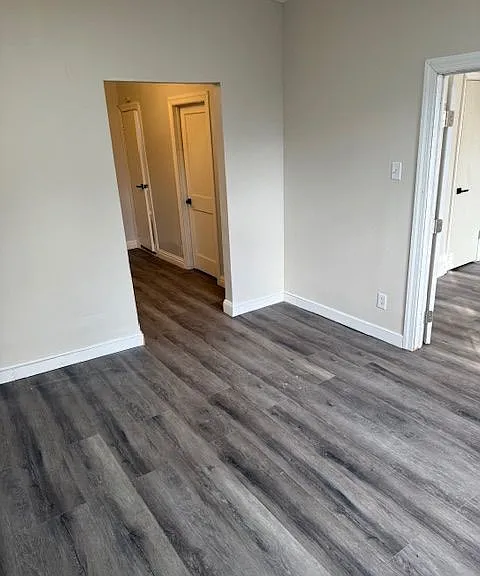 1144 Blake Ave #2 — Photo 6