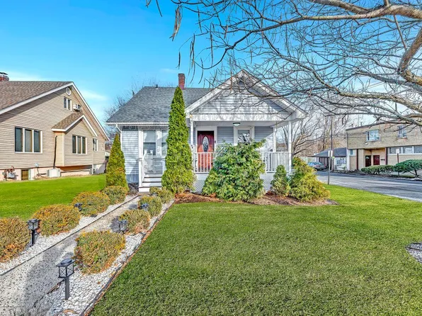 64 Prairie Avenue, Suffern, NY 10901