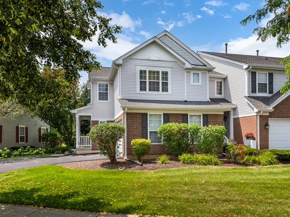 2567 Lorraine Cir, Geneva, IL 60134