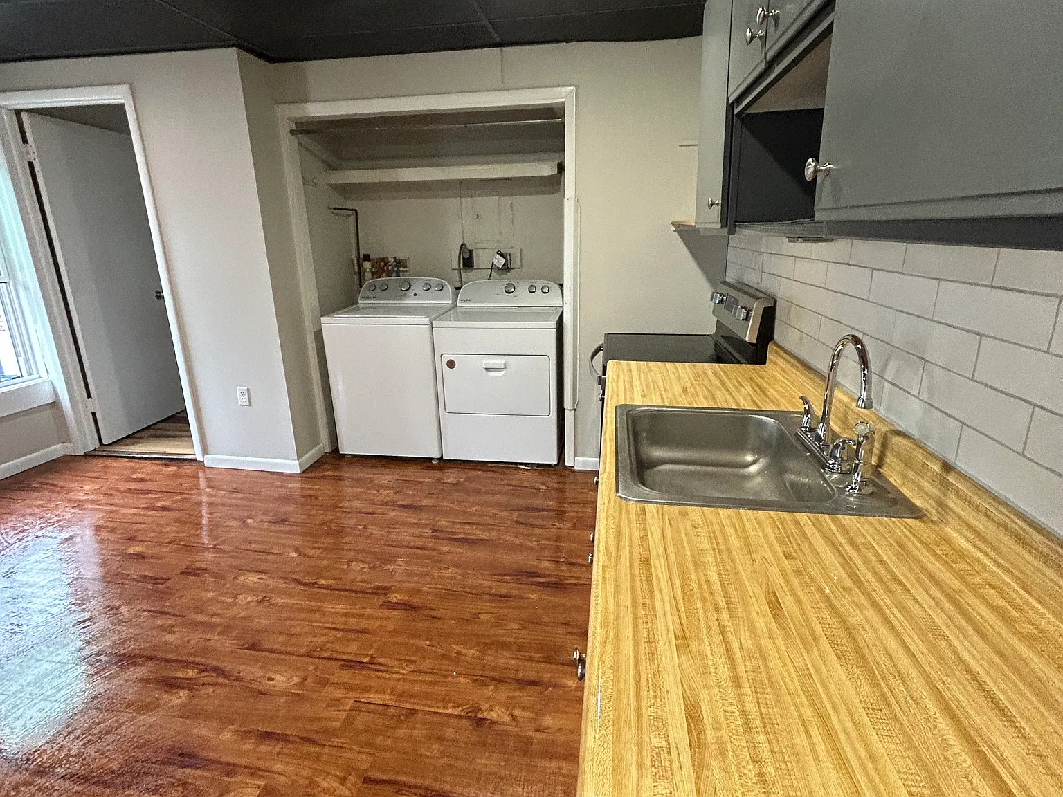 1 bed, $1,200 — Photo 2