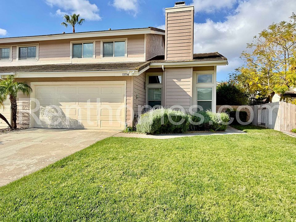 1st image of 13534 Longfellow Ln