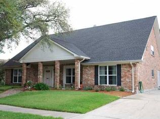 5514 Wimbledon Ct, New Orleans, LA 70131