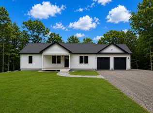 1106 Meadow Road, Casco, ME 04015