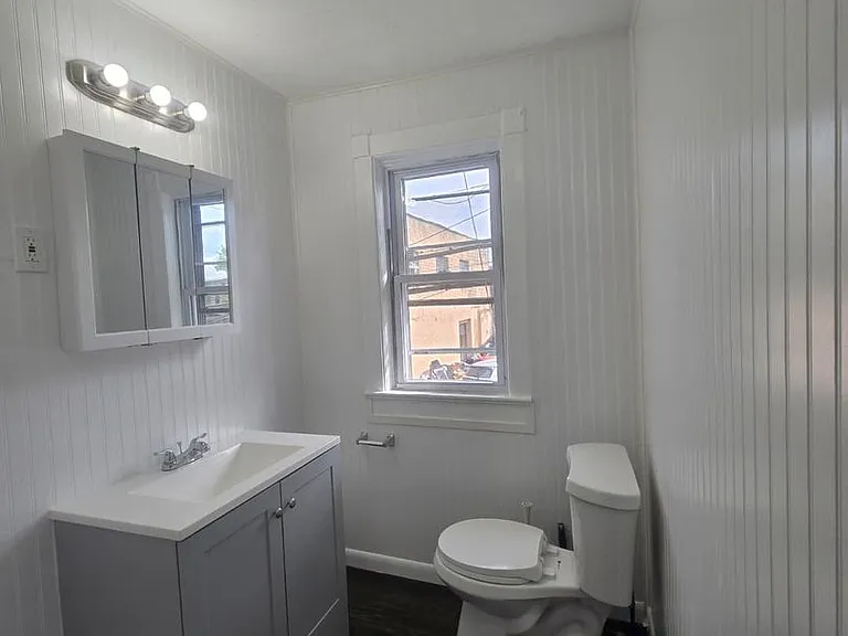 1419 Princeton Ave — Photo 16