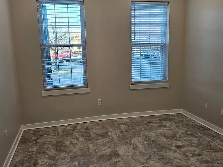 24 NW 6th St #100 — Photo 24