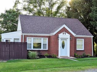 23 Country Club Rd, Washington, PA 15301
