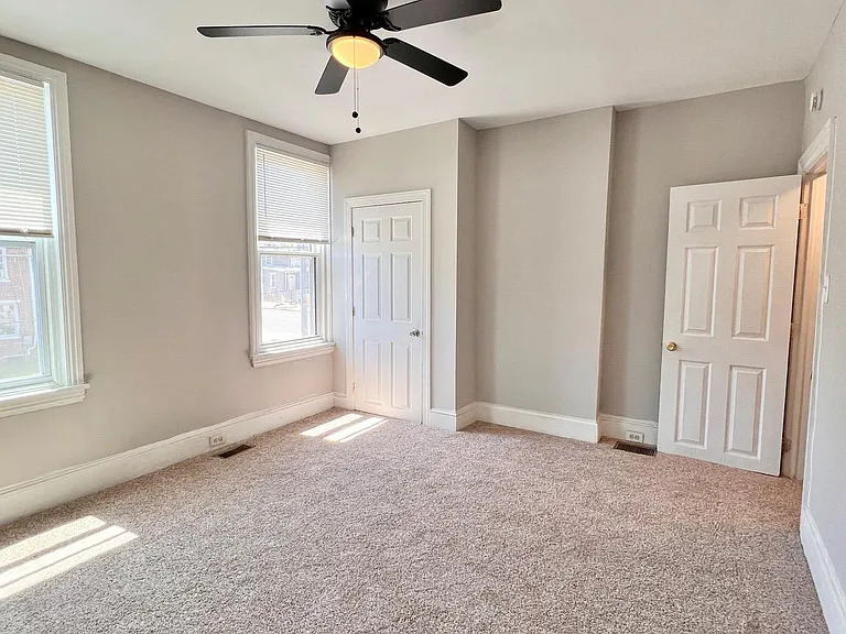 1029 Lancaster Ave — Photo 25