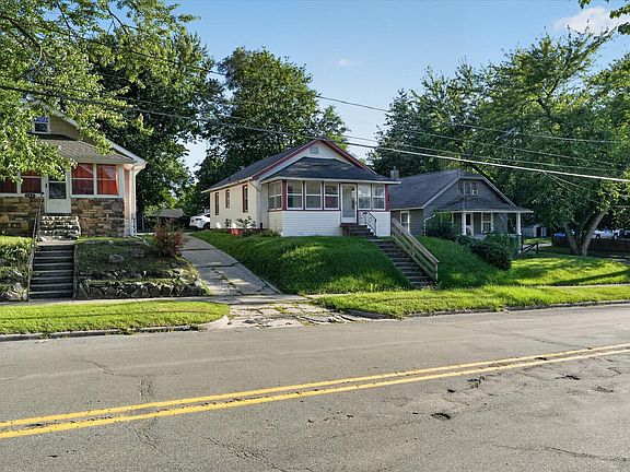 2nd image of 303 E Prospect St