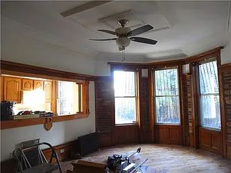 Rented by R New York