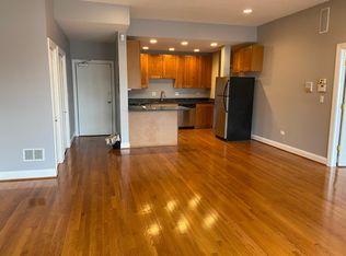 2505 W George St #2F, Chicago, IL 60618