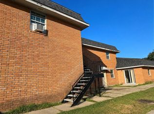 6800 W Coronet Ct, New Orleans, LA 70126