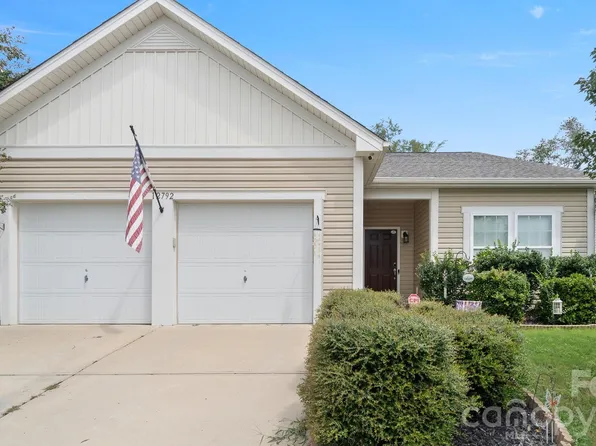 12792 Clydesdale Dr, Midland, NC 28107